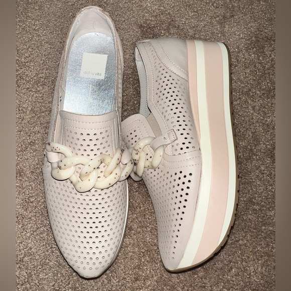 Dolce Vita Platform Sneaker - Picture 4 of 8